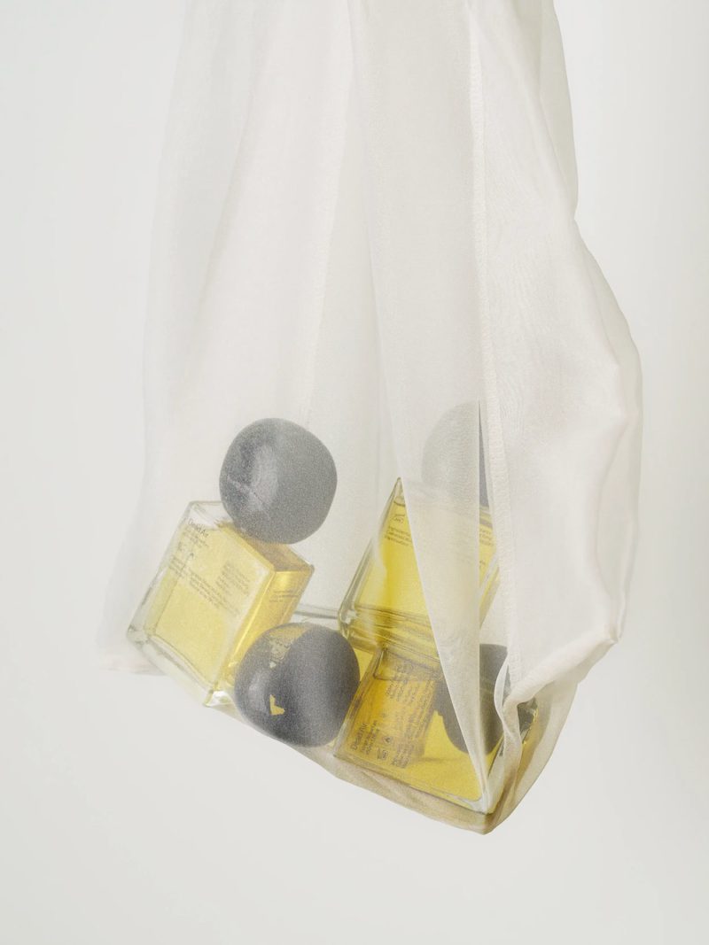 Oddity crea su propia marca de perfumes y acierta