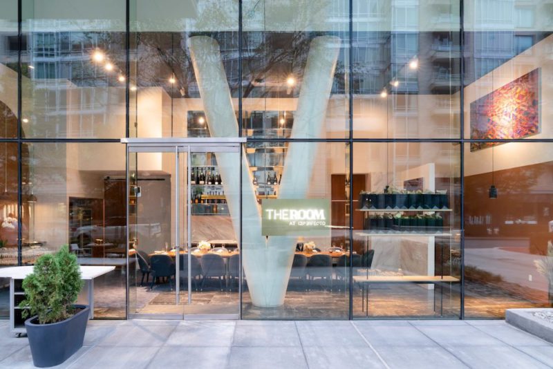 OOAK crea un espacio gastronómico "imperfecto" en pleno centro de Washington © Yorgos Efthymiadis