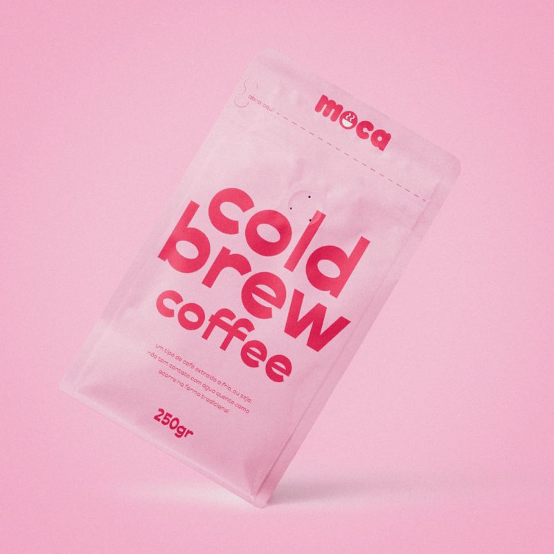 Packaging de Camila Omelischuk y Pietro Sarmento para una línea de café artesanal frío 