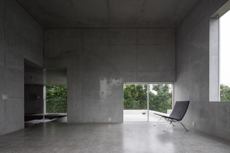 House in Akitsu, la sublimación del cemento de Kazunori Fujimoto