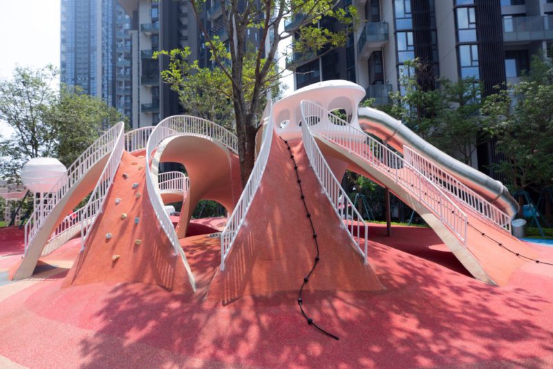 Red Dunes, de Xisui Design. Color y fantasia en las calles de Guangzhou. © Hu Yihao / XISUI Design