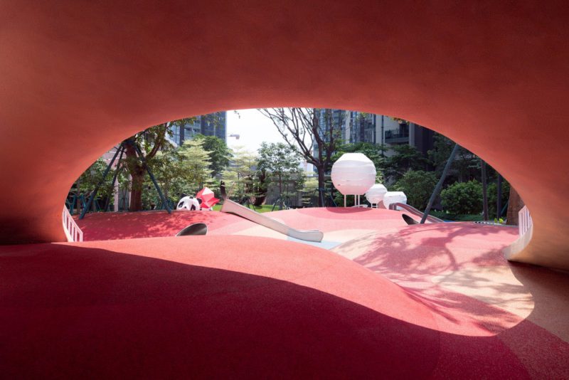 Red Dunes, de Xisui Design. Color y fantasia en las calles de Guangzhou. © Hu Yihao / XISUI Design