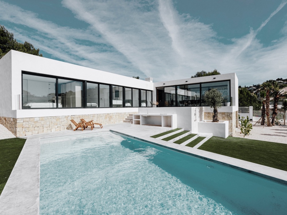 CU4 Arquitectura y Stef Rogiers dan vida a Villa Alegría. Buen diseño mediterráneo