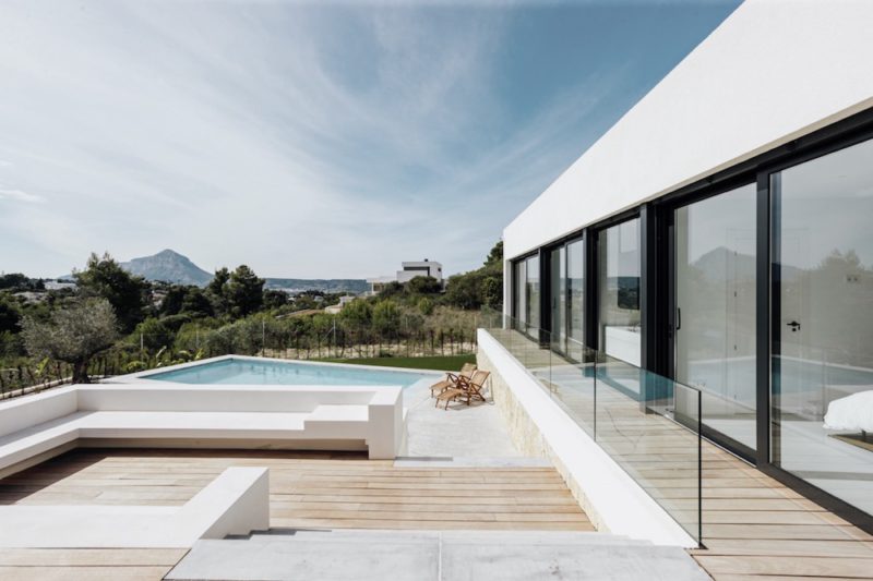 CU4 Arquitectura y Stef Rogiers dan vida a Villa Alegría © Llorca Group