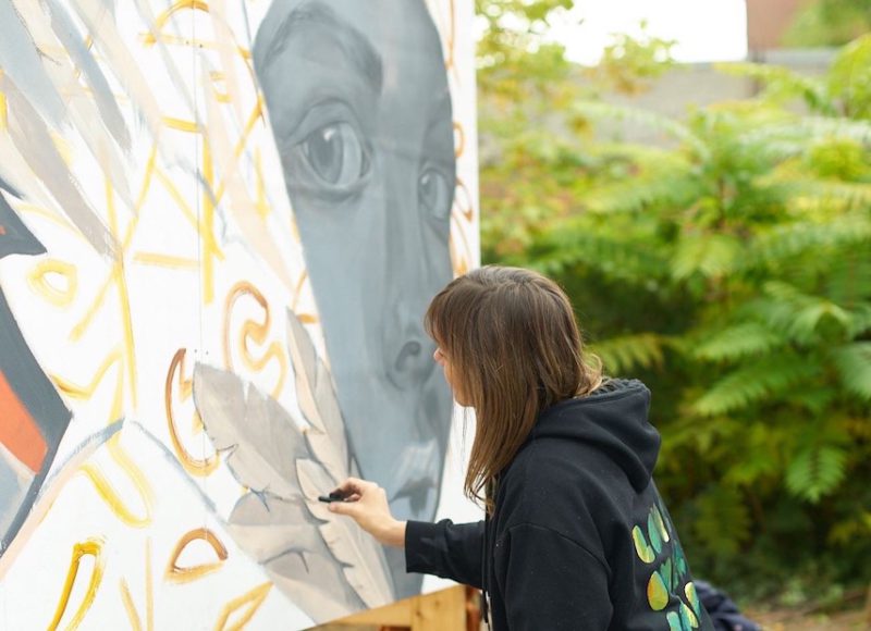 Miradas urbanas: los murales de Caro Pepe en Berlín