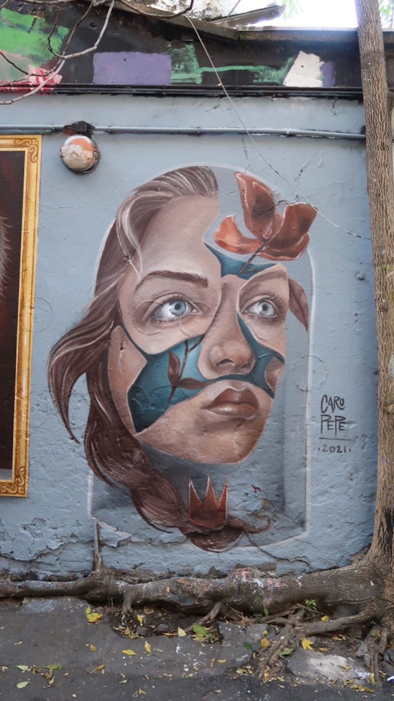 Miradas urbanas: los murales de Caro Pepe en Berlín