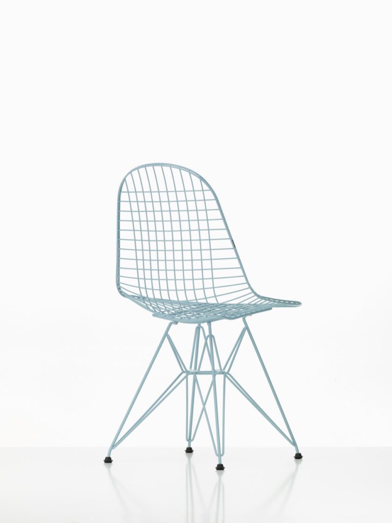 La icónica silla Shell de Charles y Ray Eames cobra nueva vida