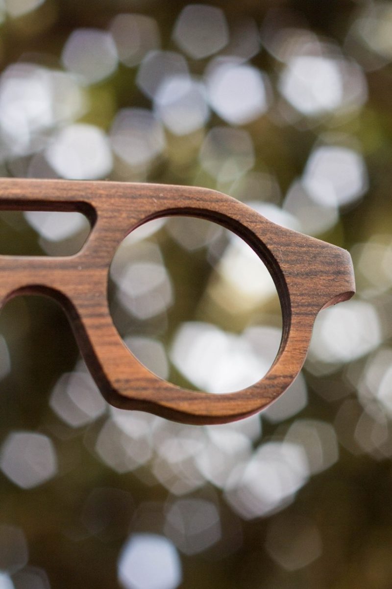 Encontrarle la veta: Noto, las gafas de madera recuperada de Hernán Fretto