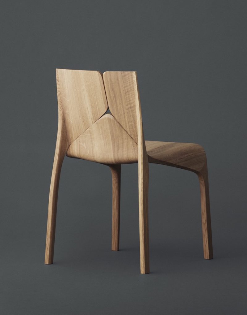 Seyun: madera, asimetría y buen gusto. Una silla de Zaha Hadid Design para Karimoku