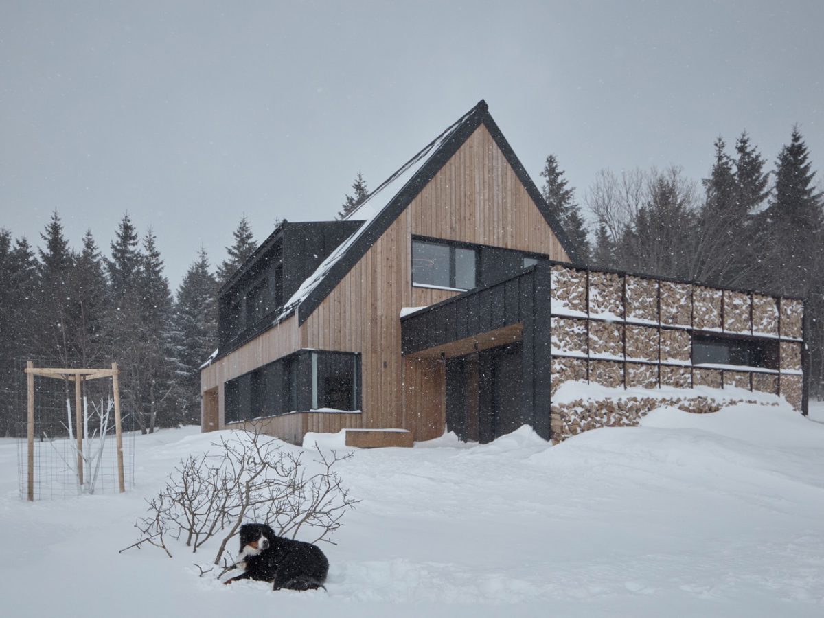 Sofisticación y funcionalidad en HAJ Cottage, la casa-refugio de ADR en las Montañas de los Gigantes