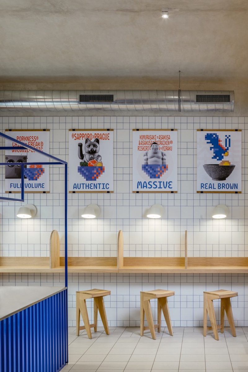 SOA firma Ramencraft. Una experiencia arquitectónica y gastronómica en el corazón de Praga. © Studio Flusser