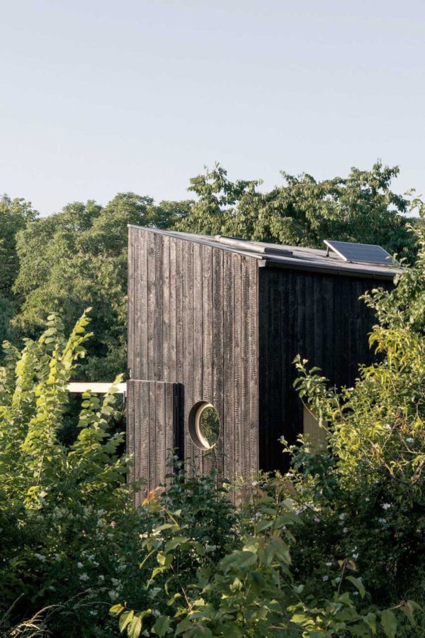 Byró presenta Zahradní Pavilon. Un refugio dentro de un refugio ...