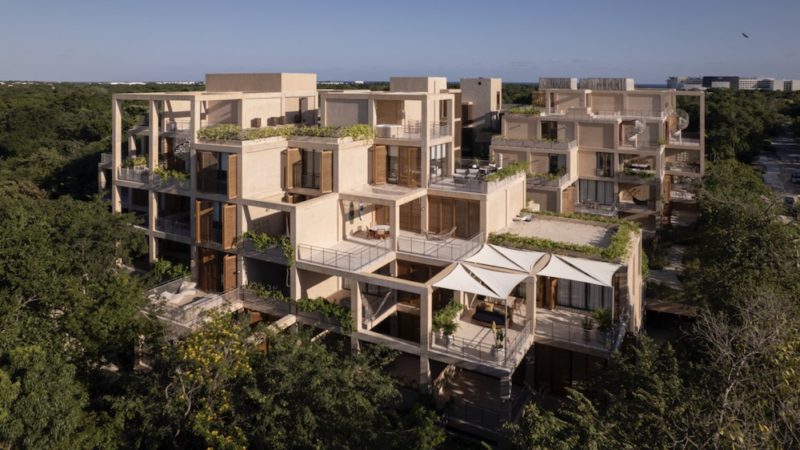 The Village, de Sordo Madaleno. Modular, volumetrica, geometrica... genial