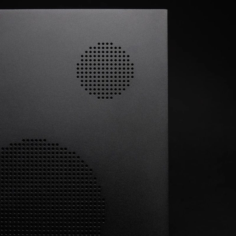 Nocs y el oficio de diseñar el sonido. Esta vez se llama Monolith X Aluminum © Ion Kombokis