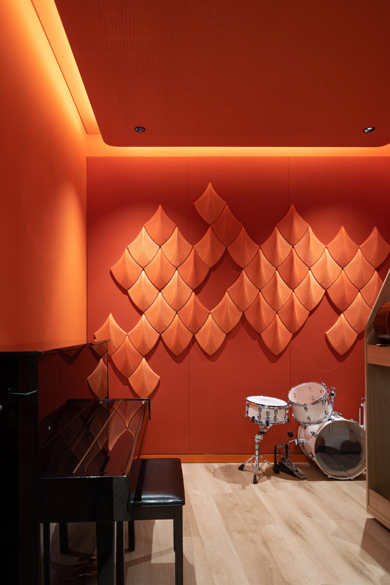 Aulas de música: espacio, sonido y color