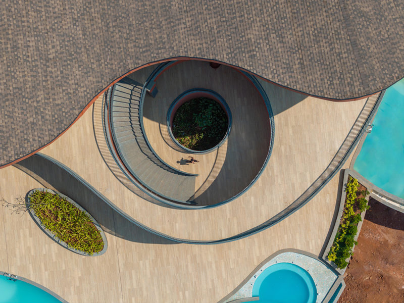 Crest Nine: comunidad y paisaje en India