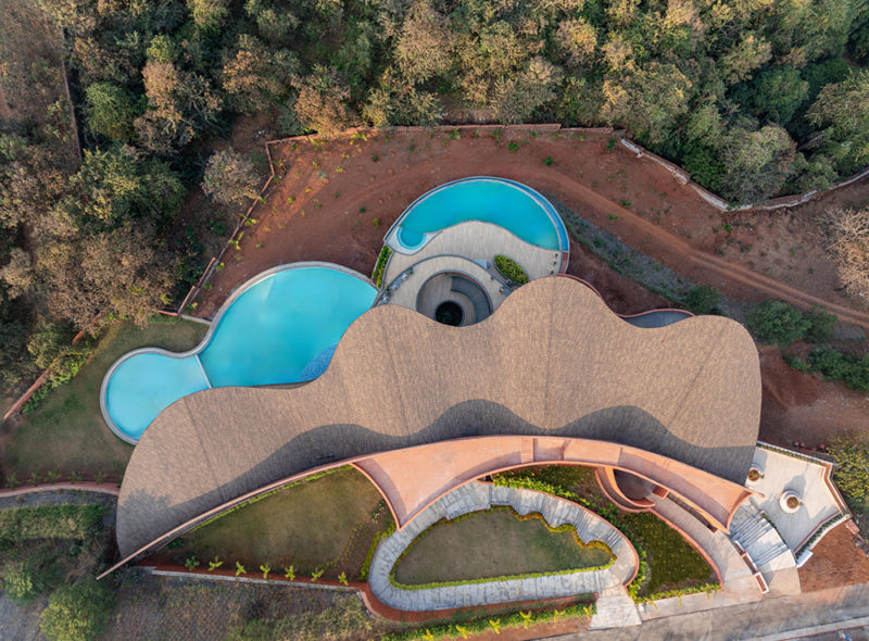 Crest Nine: comunidad y paisaje en India