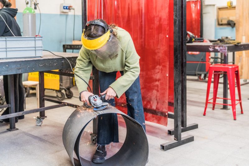 Becas Másters Elisava 2026: 28 becas del 50% del importe de cada máster