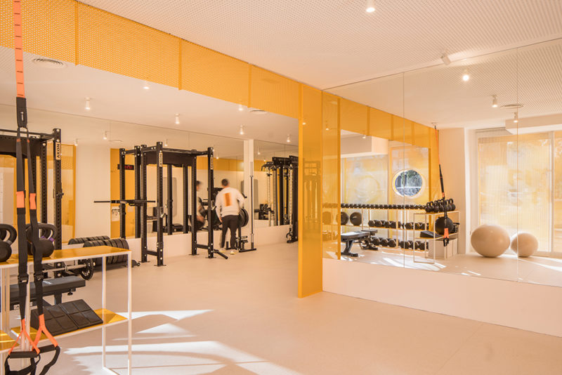 Canobardin diseña Moof Fitness Studio