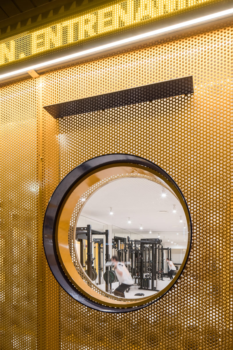 Canobardin diseña Moof Fitness Studio