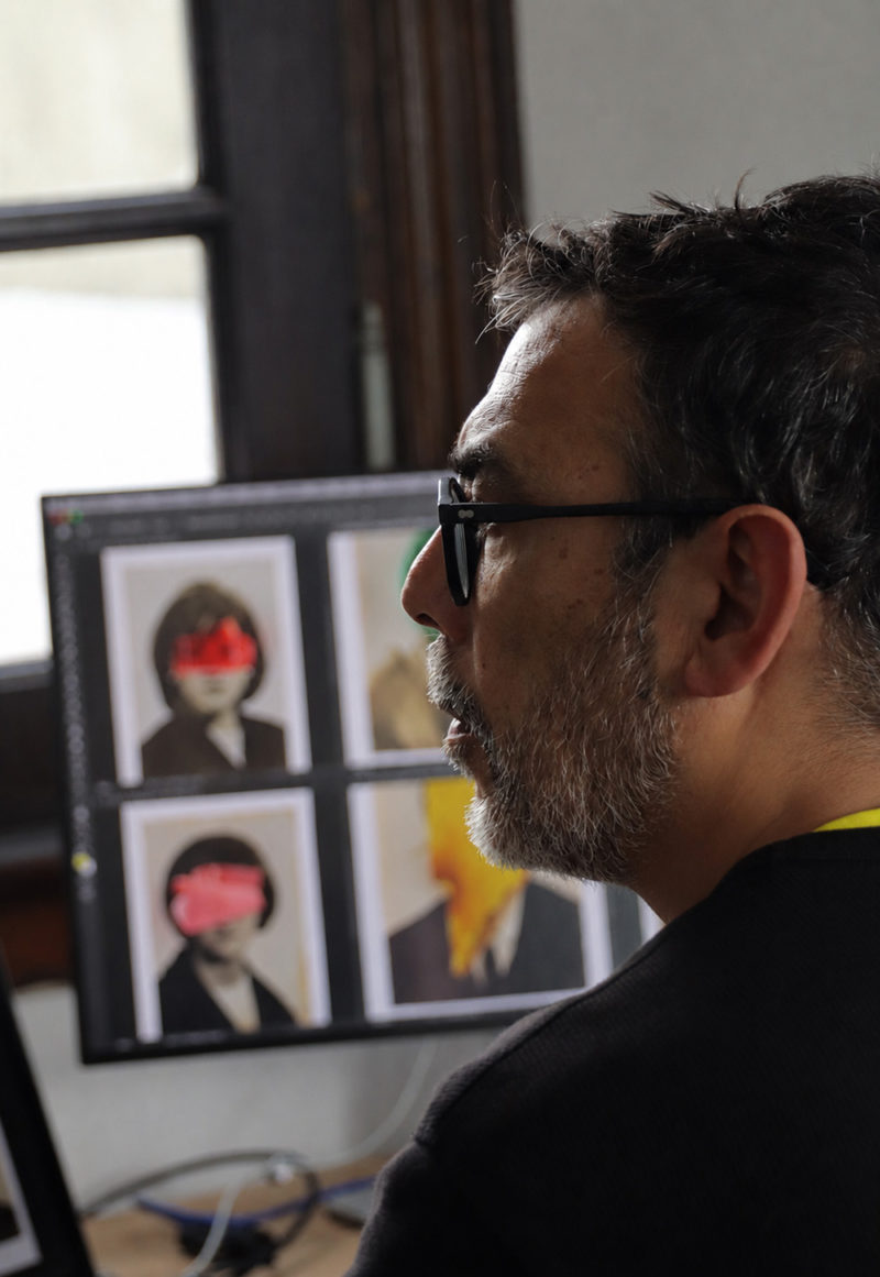 Retrato de Dani Sanchis en su estudio