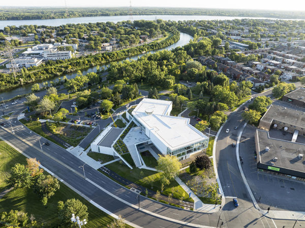 Biblioteca L’Octogone renace en Montreal