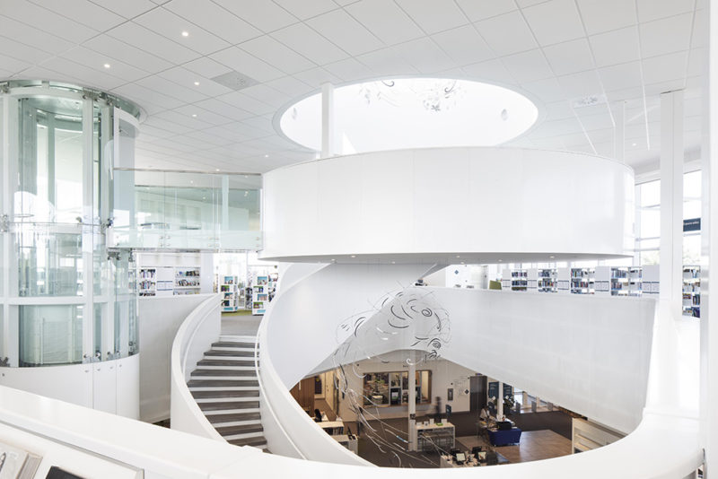 Biblioteca L’Octogone renace en Montreal